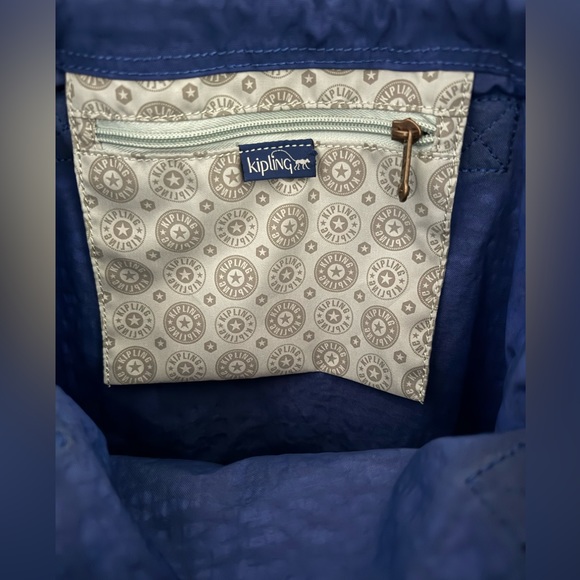 Kipling tote bag, LIKE NEW!Same or next day shipping from a smoke & pet free 🏡 - Picture 2 of 4